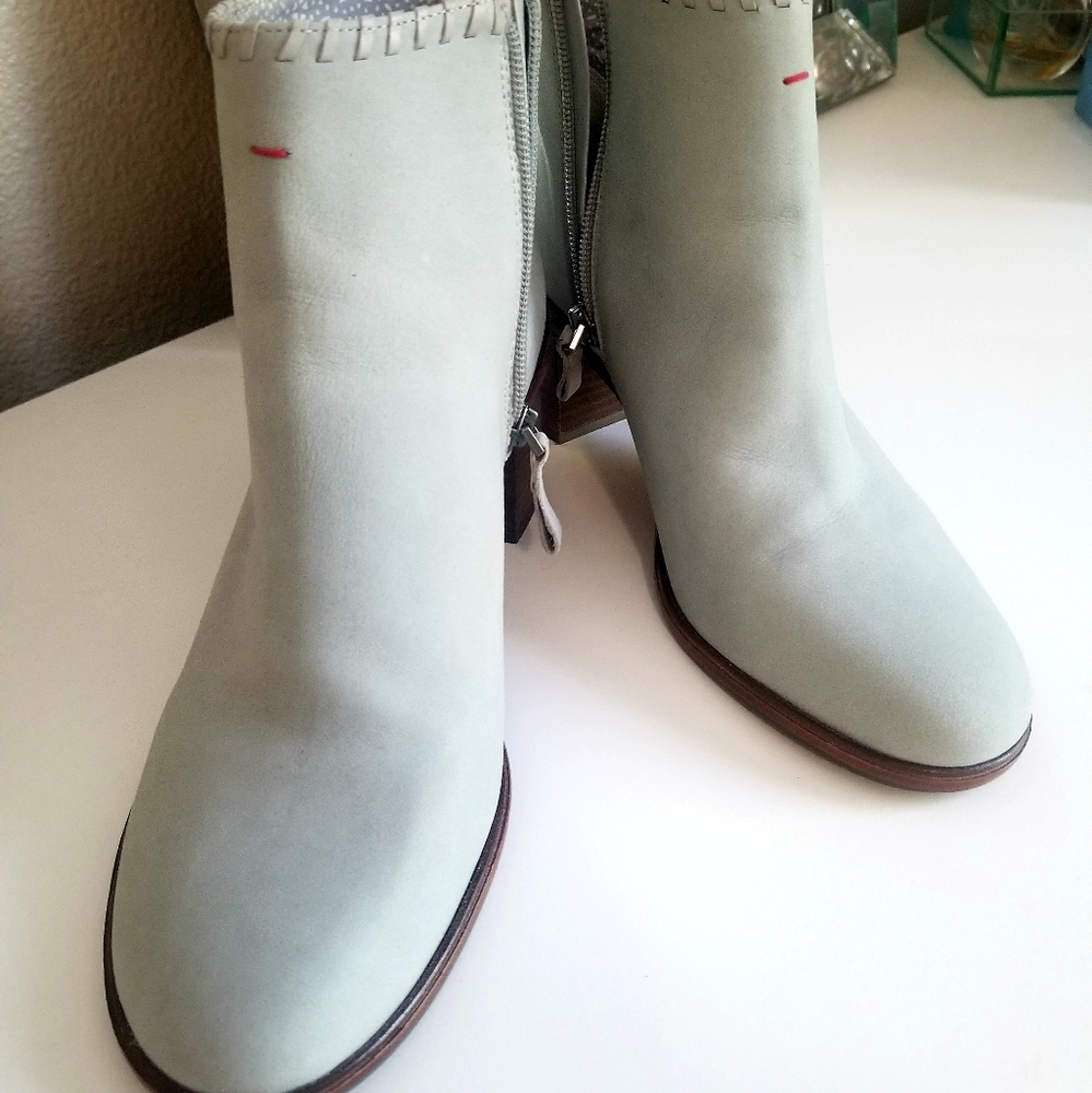 Ellen DeGeneres booties, new,9,5